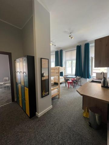 Hostel Plac Kolegiacki ポズナン エクステリア 写真