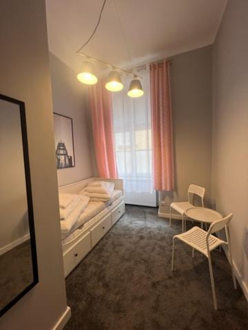 Hostel Plac Kolegiacki ポズナン エクステリア 写真